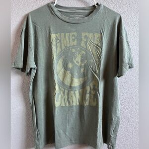 American Eagle Graphic Tee